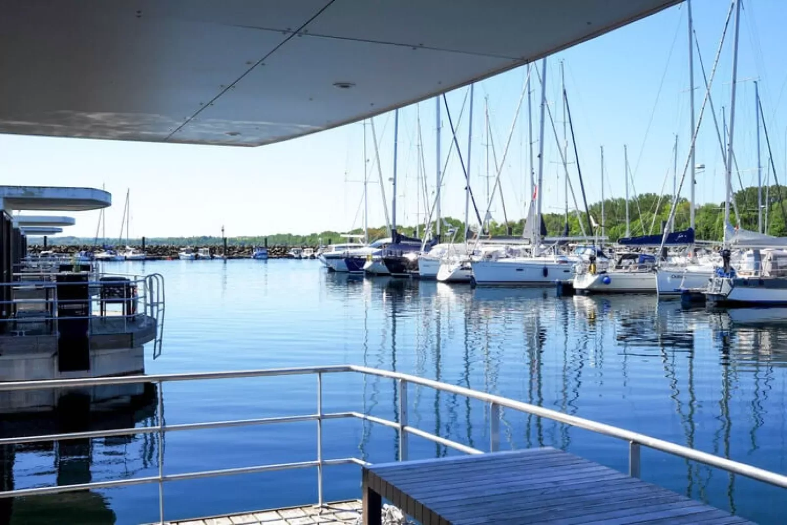 Hausboot Family & Friends LP2 / 1-2 Personen-Terrace balcony