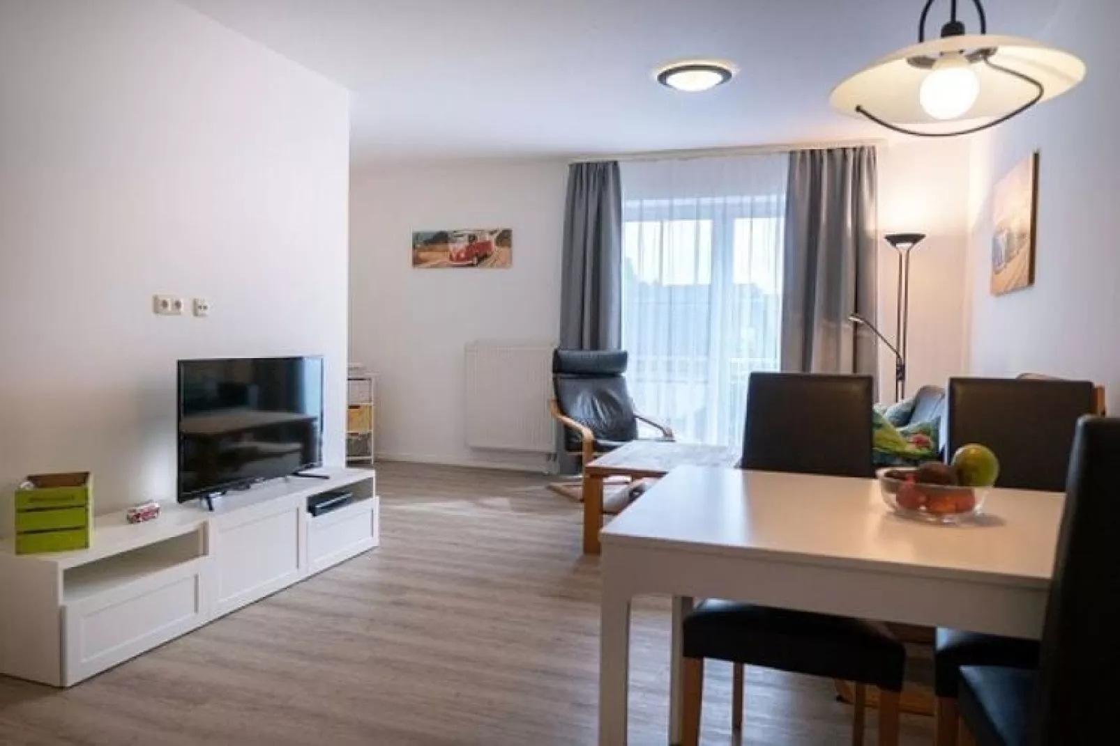 2-Raum-App 48 qm C 21 1 OG-Living room