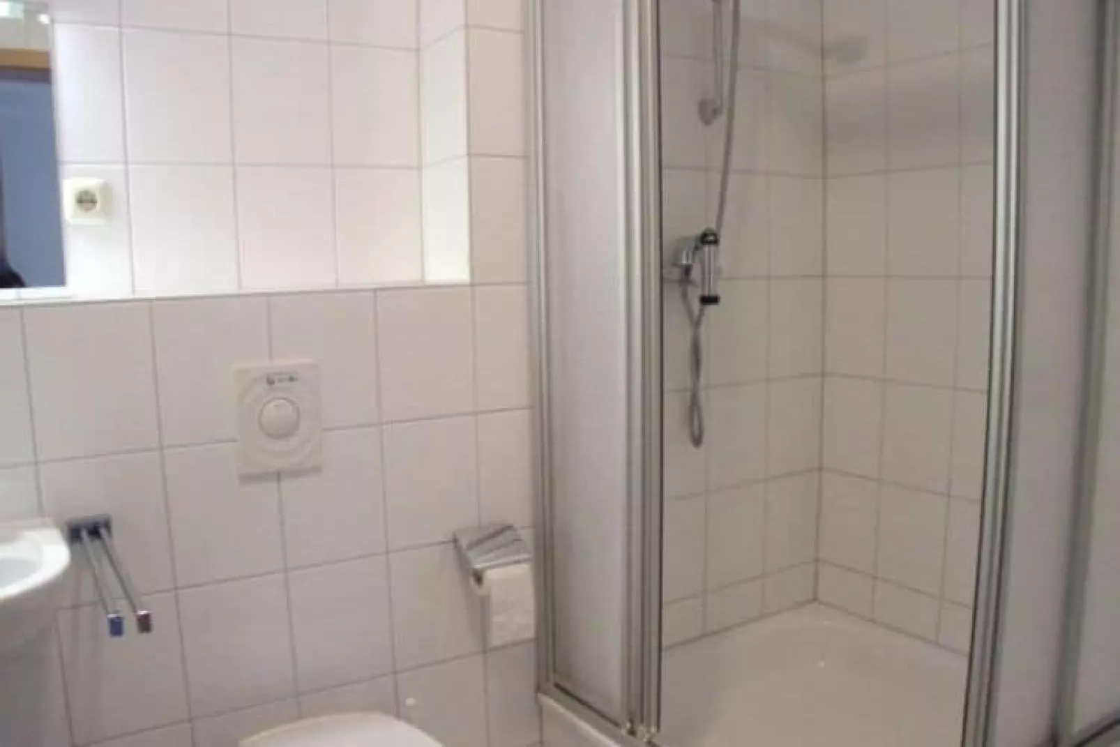 3-Raum-App 65 qm Typ A 6 1 OG-Bathroom