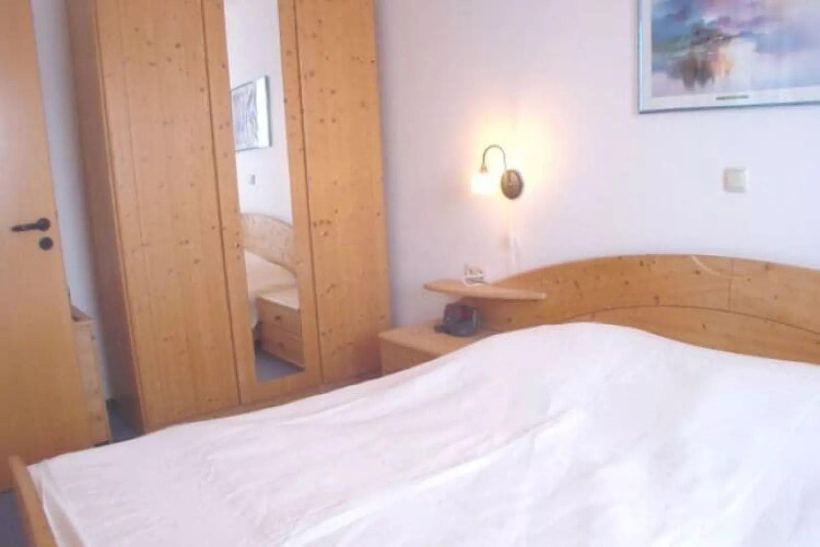 3-Raum-App B-12 65 qm 1 OG-Bedroom