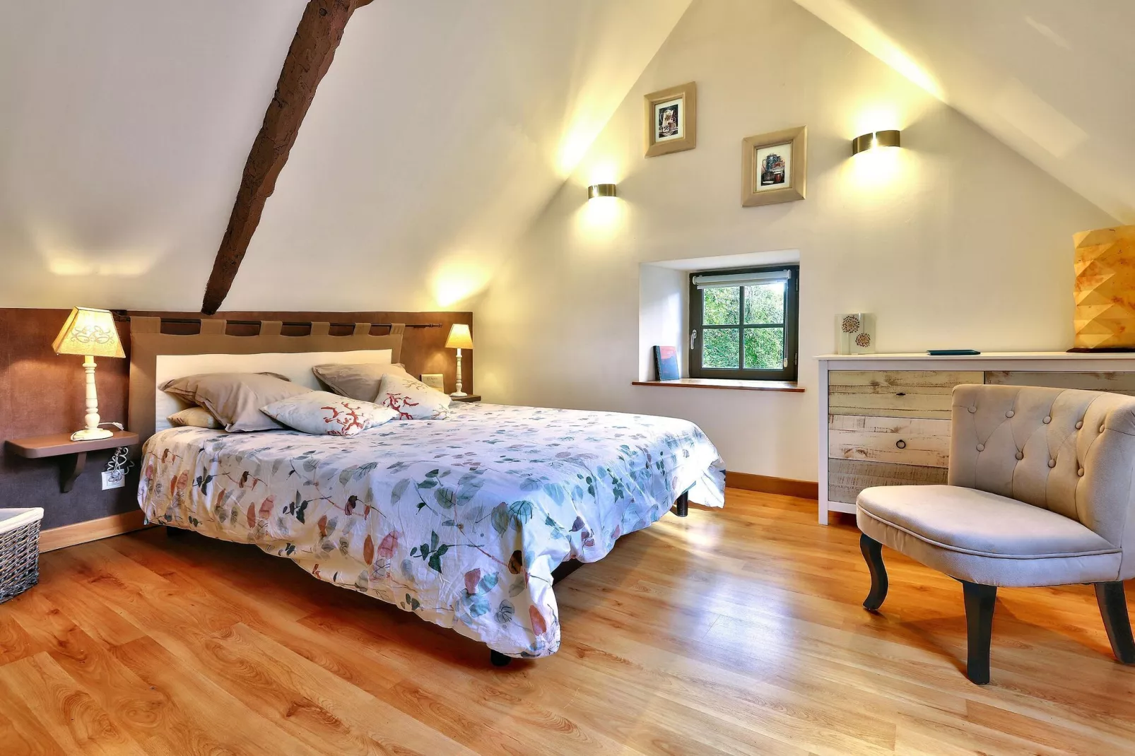 bedroom