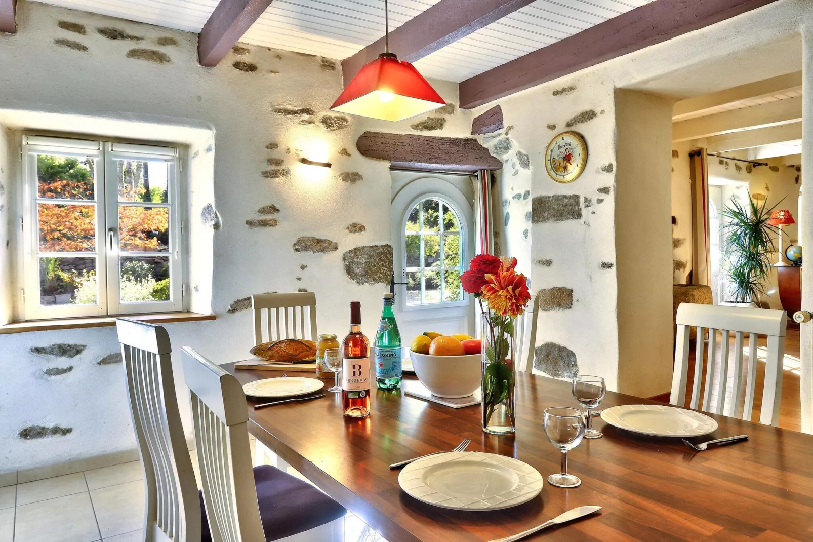 Arrée-Dining room