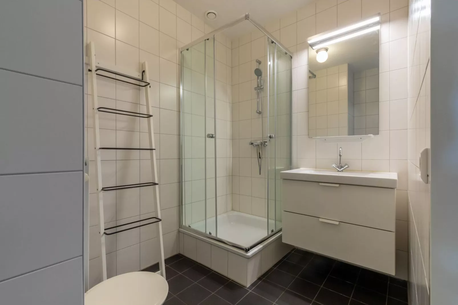 Appartement - Willibrordusplein 28e  Zoutelande-Bathroom