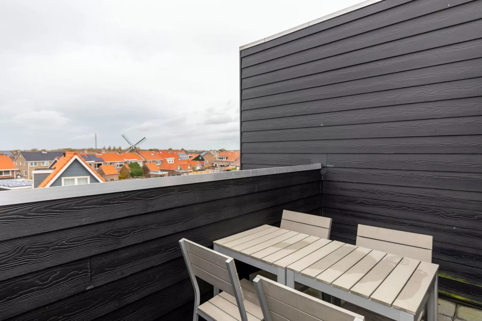 Appartement - Willibrordusplein 28e  Zoutelande-Terrace balcony