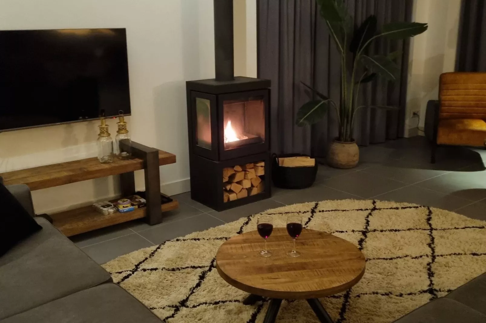 Watervilla Calore 575-Living room