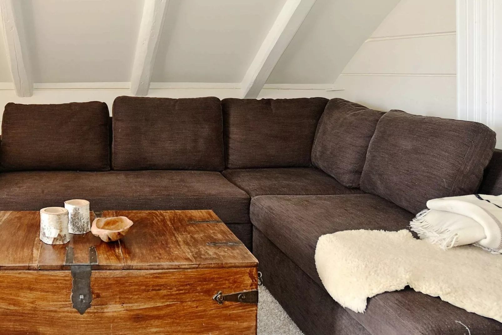 59937 HAUGEN-Indoor