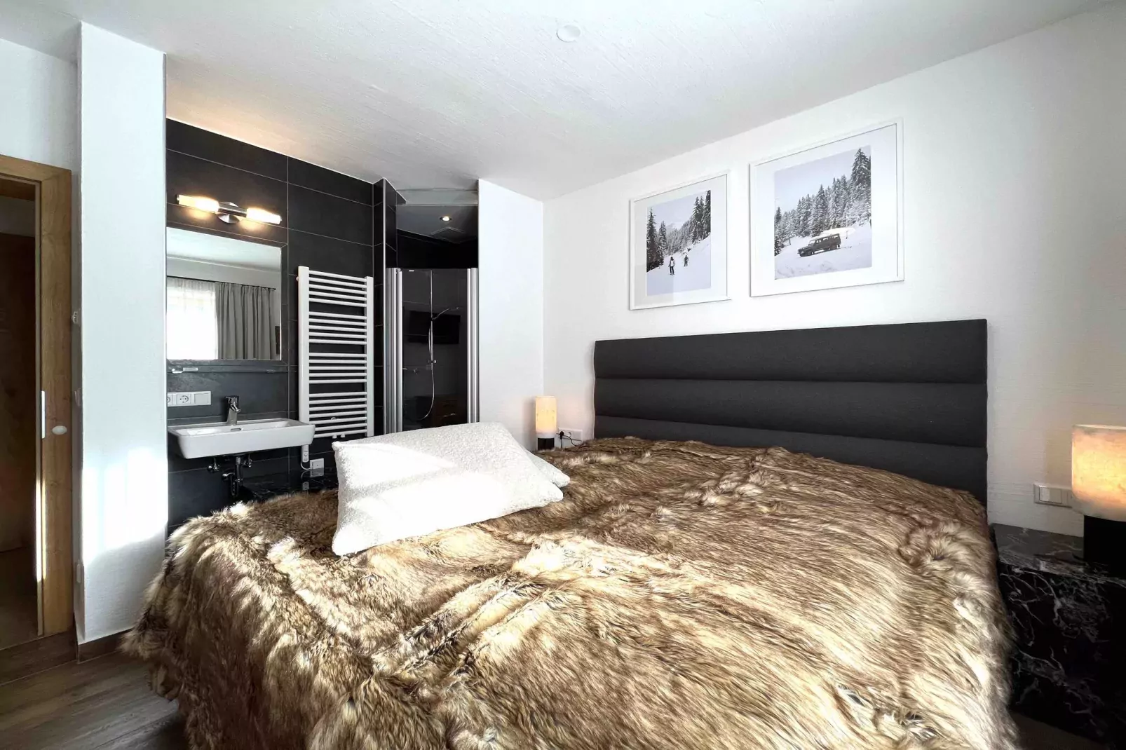 AlpenPura - Chalet Steinbock-Bedroom