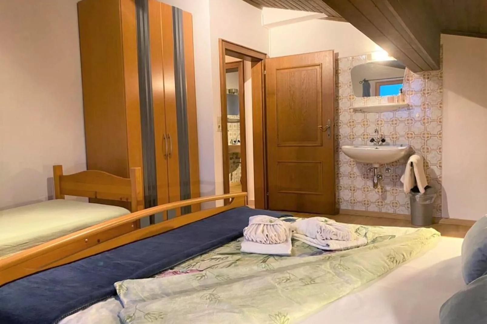 Ferienwohnung am Bio-Bauernhof-Bedroom