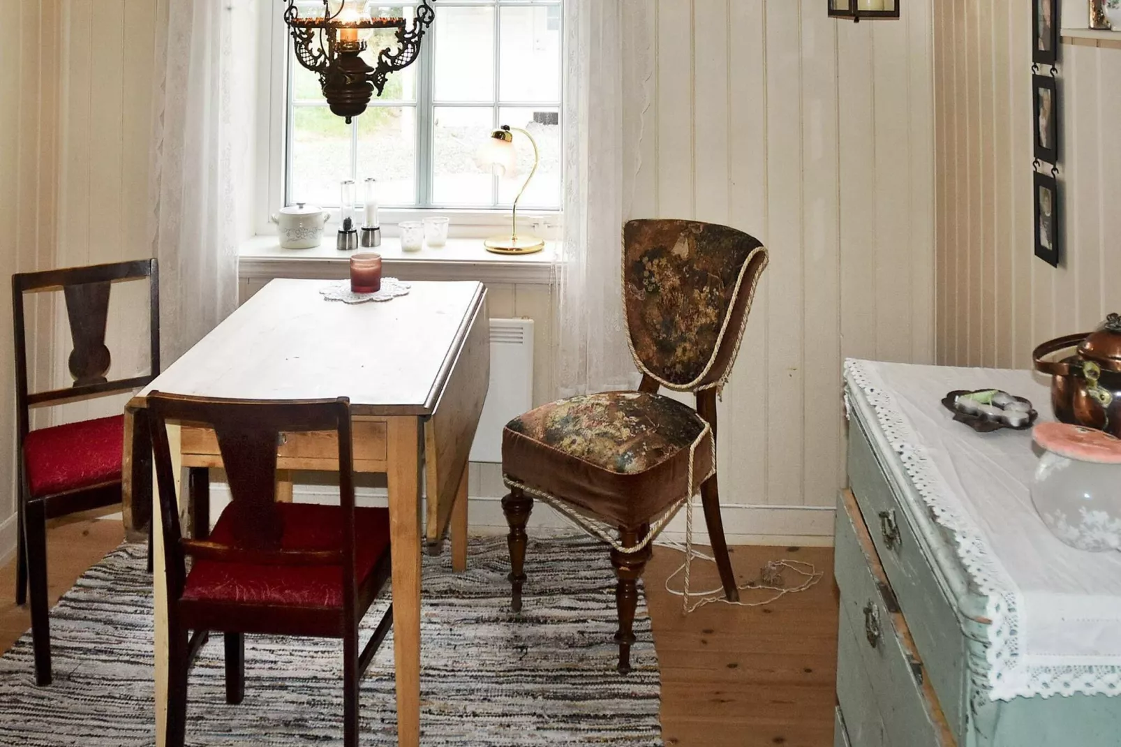 59937 HAUGEN-Indoor
