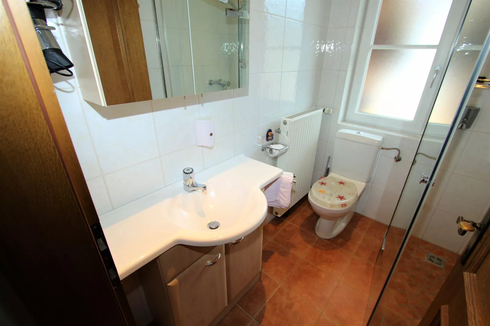 Apartment 1 -Studio-Bathroom