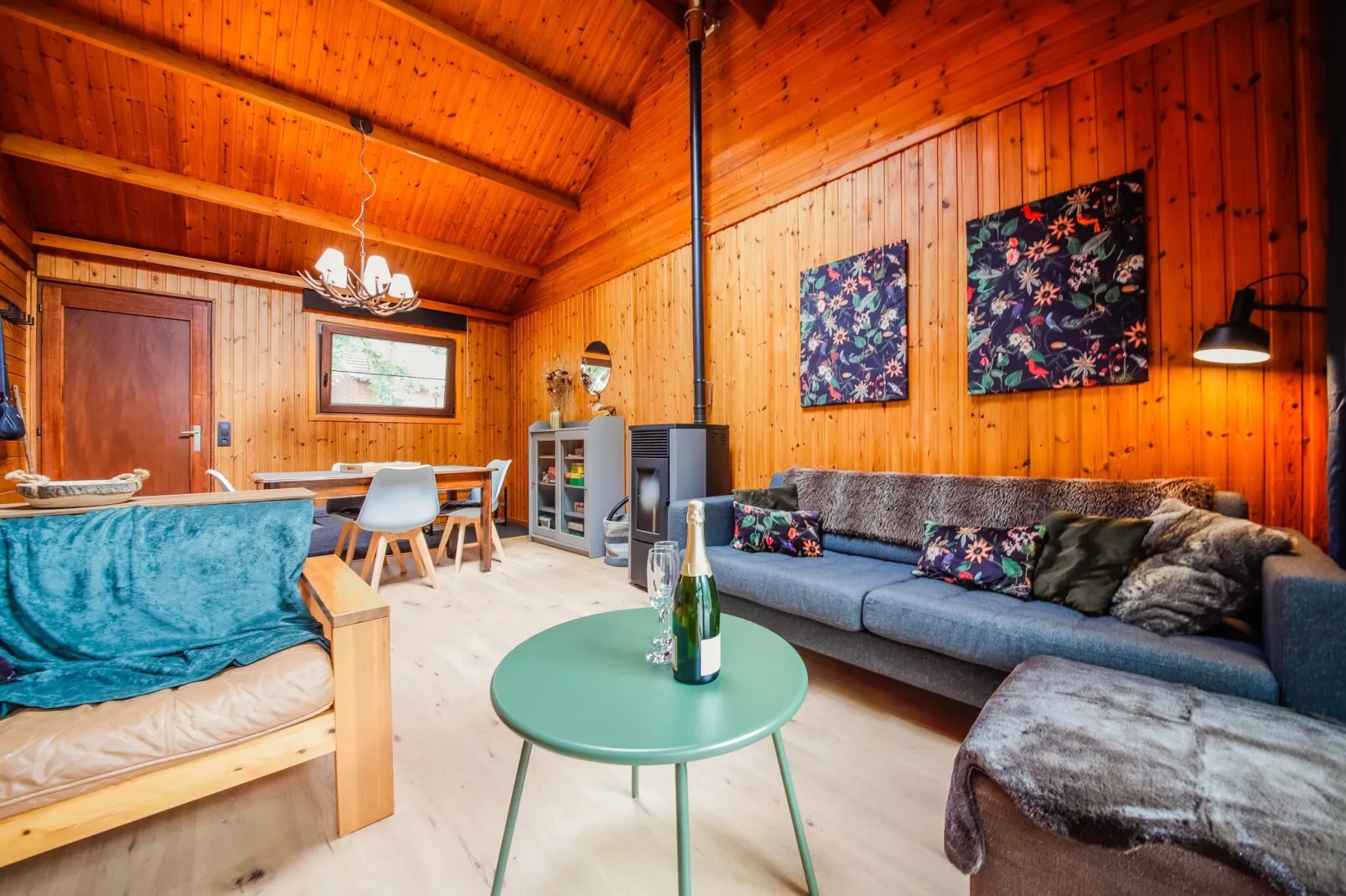 Chalet le beau Renard-Living room