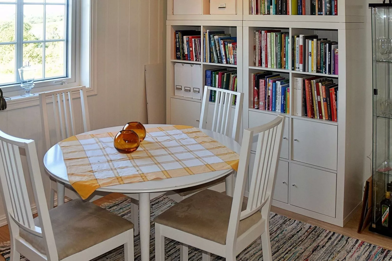 59937 HAUGEN-Indoor