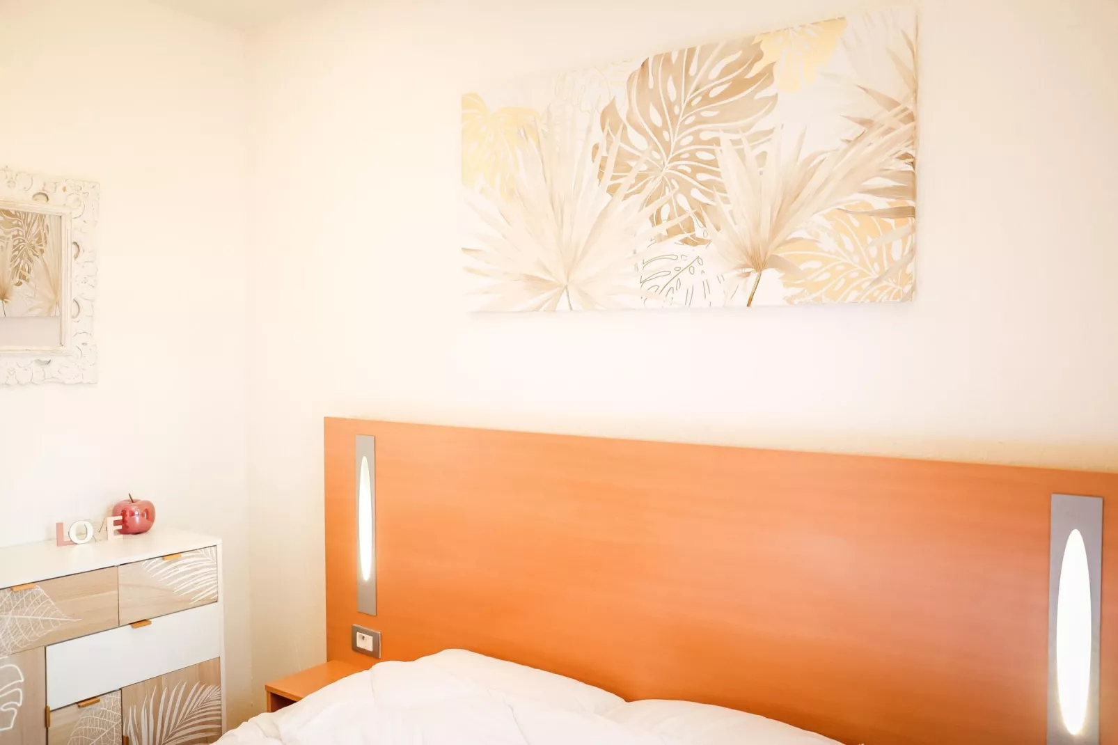 Castel 'Golf' Appart 4 Pers-Bedroom