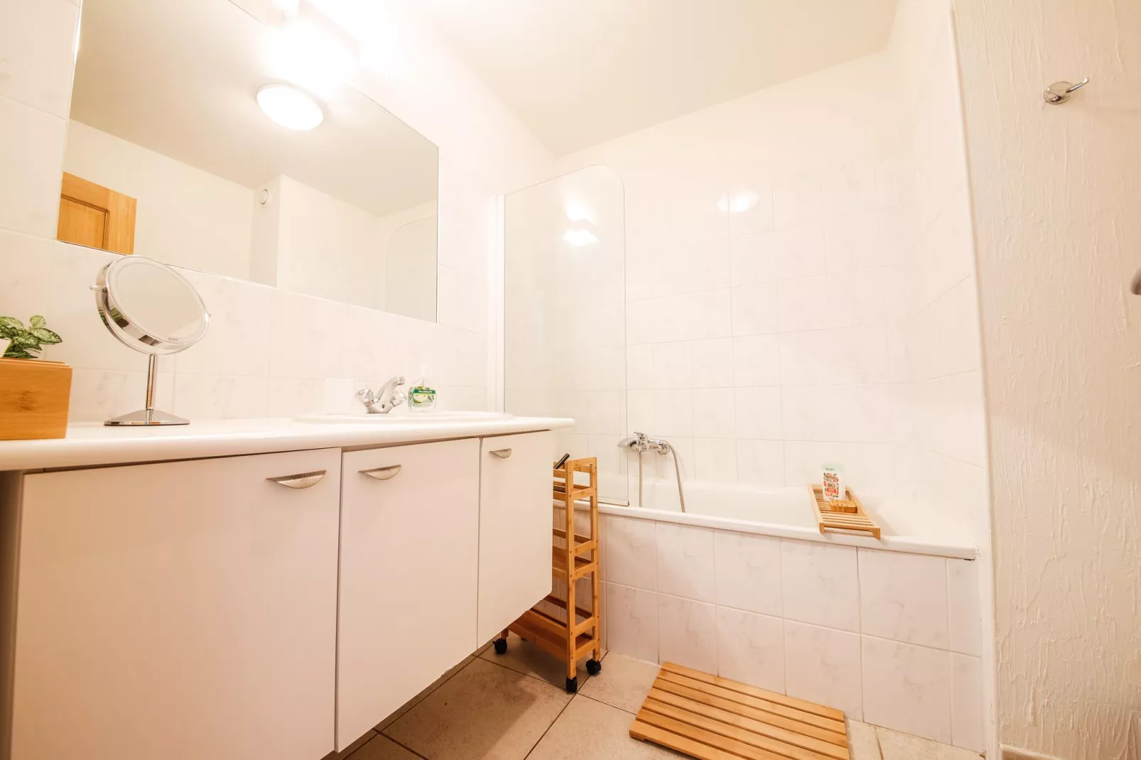 Castel 'Golf' Appart 4 Pers-Bathroom
