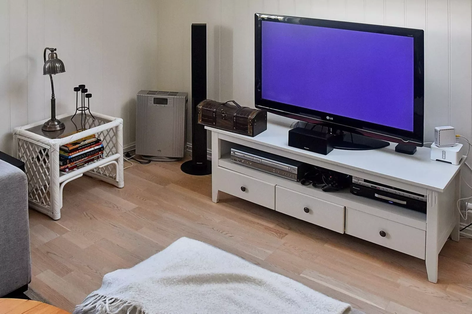 59937 HAUGEN-Indoor