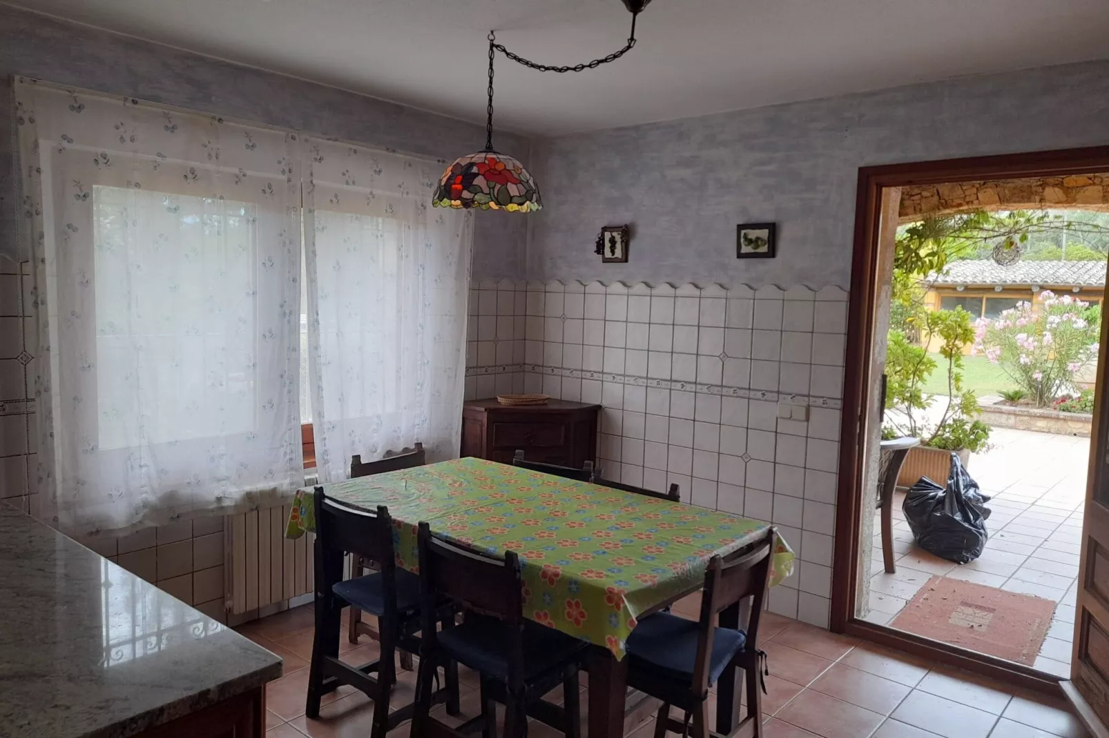 Villa Mas Artigues-Dining room