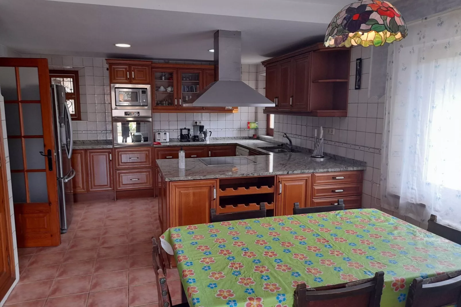 Villa Mas Artigues-Kitchen