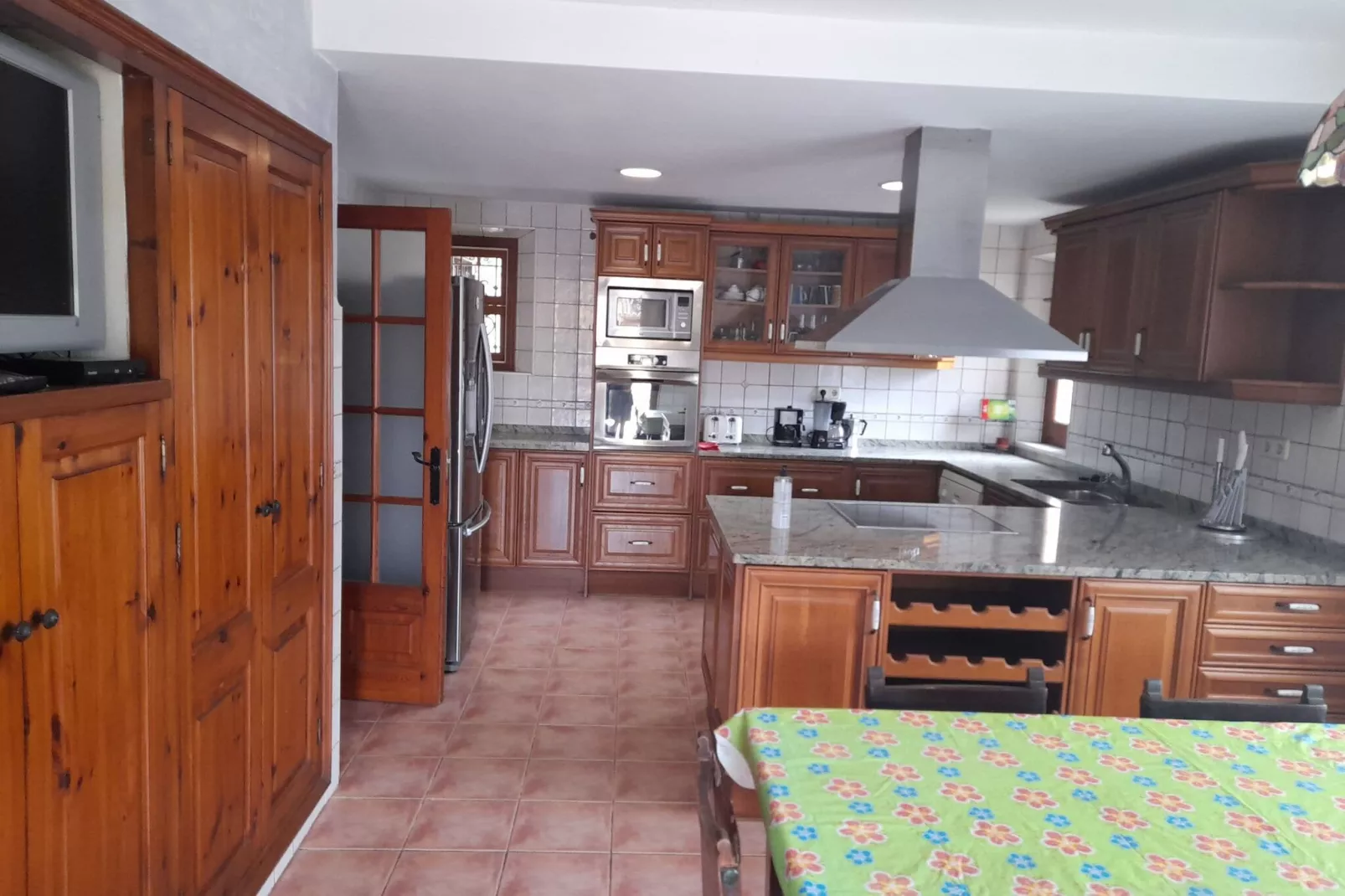 Villa Mas Artigues-Kitchen