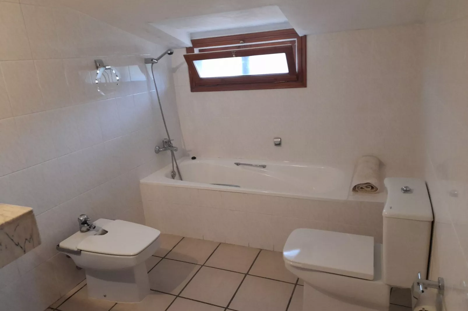 Villa Mas Artigues-Bathroom