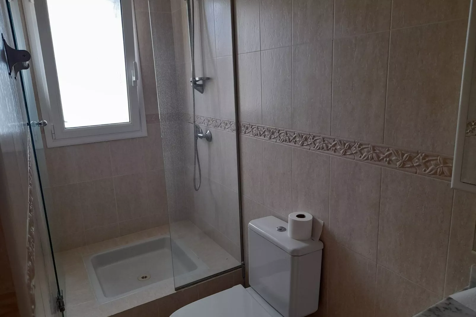 Villa Mas Artigues-Bathroom