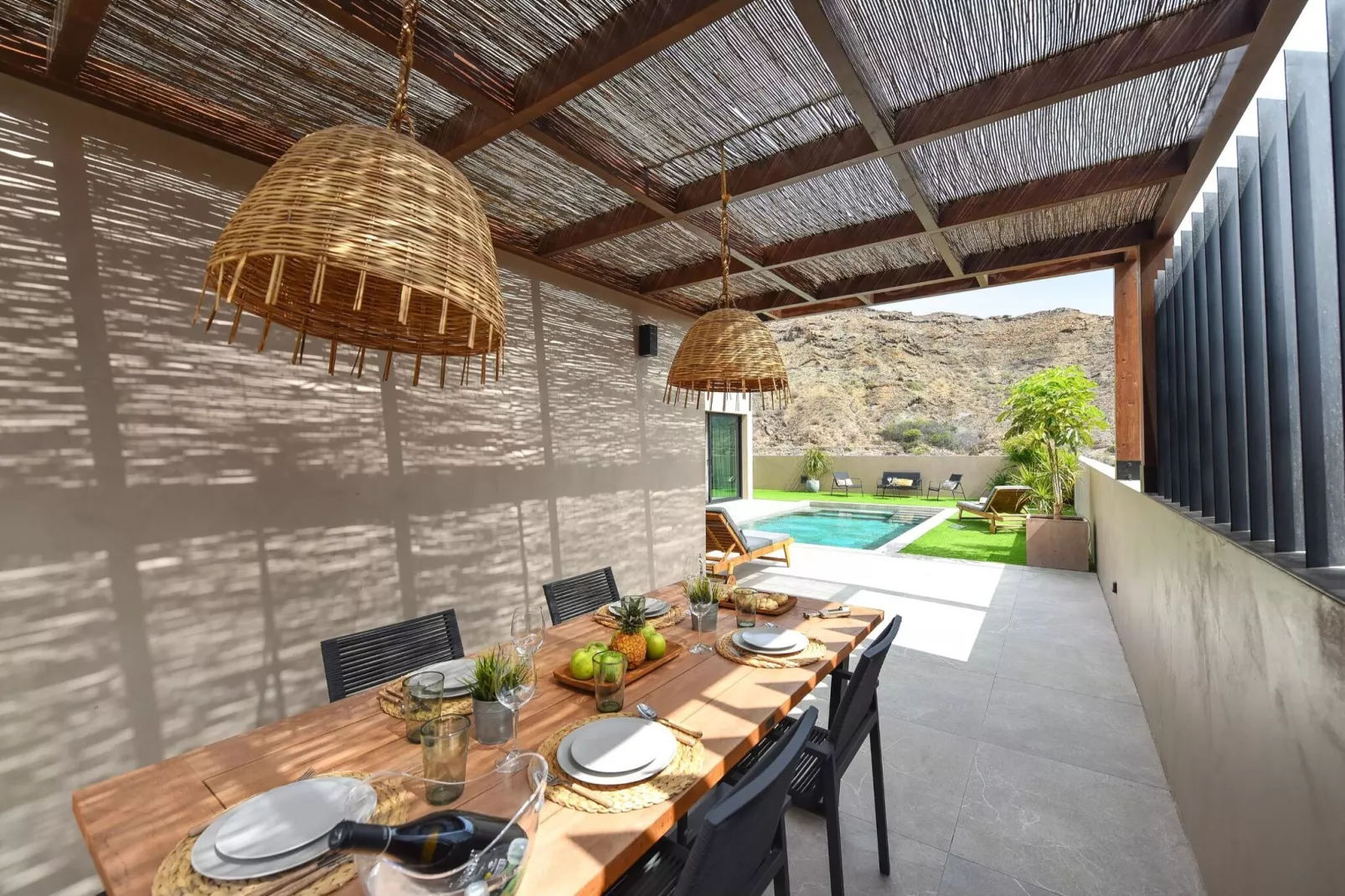 VILLA ALMADIES TAURO-Terrassenbalkon