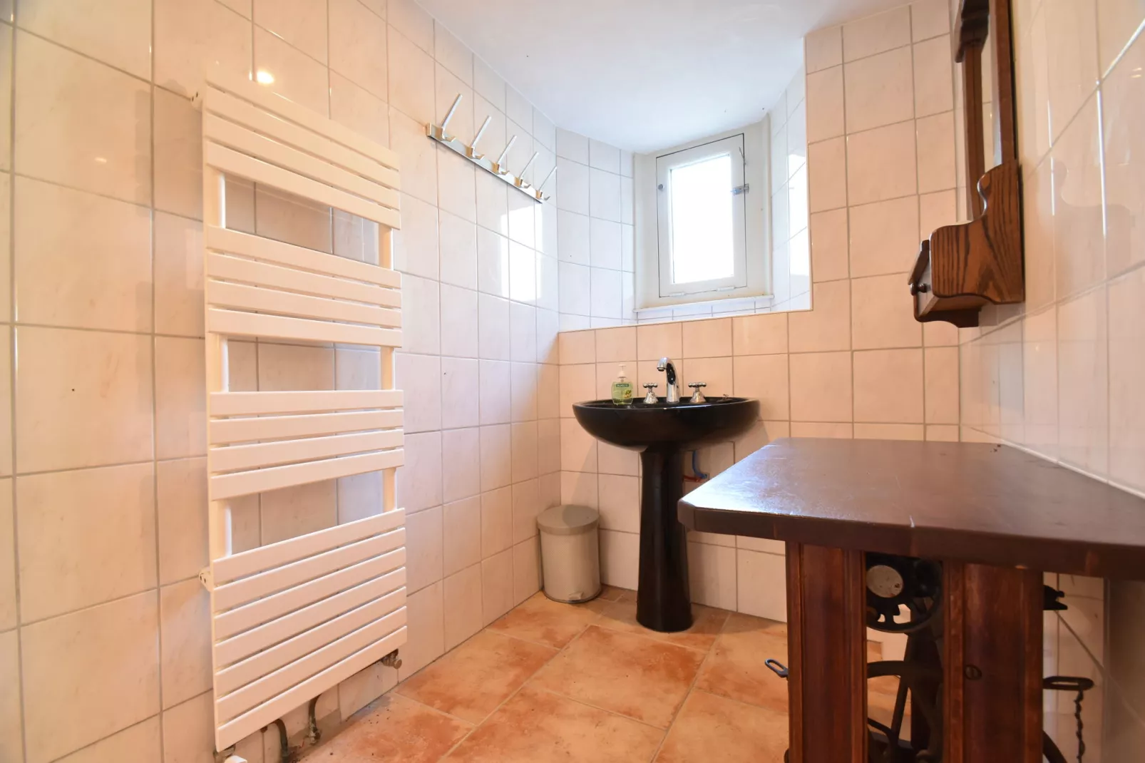 Maison de vacances Lusignac gastverblijf-Bathroom