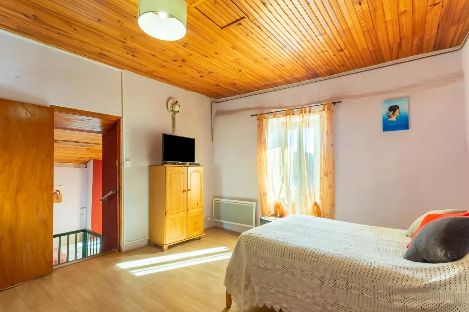 La Chataigne-Bedroom