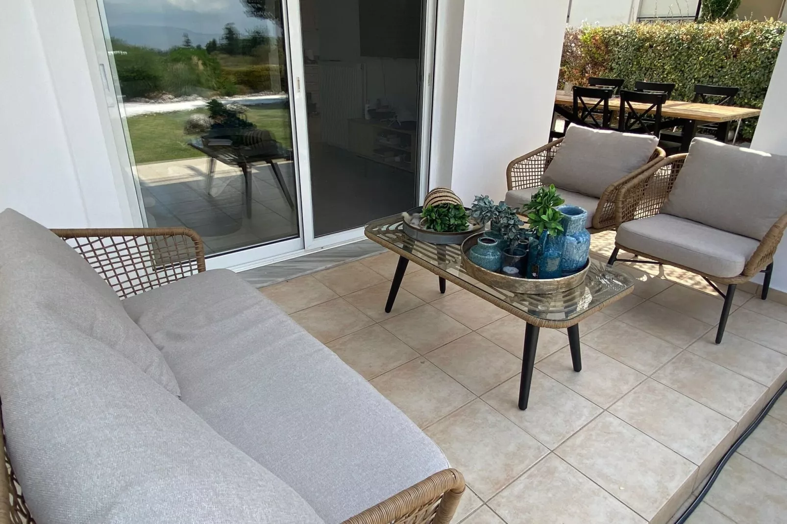 Villa Aloni-Balcon-terrasse