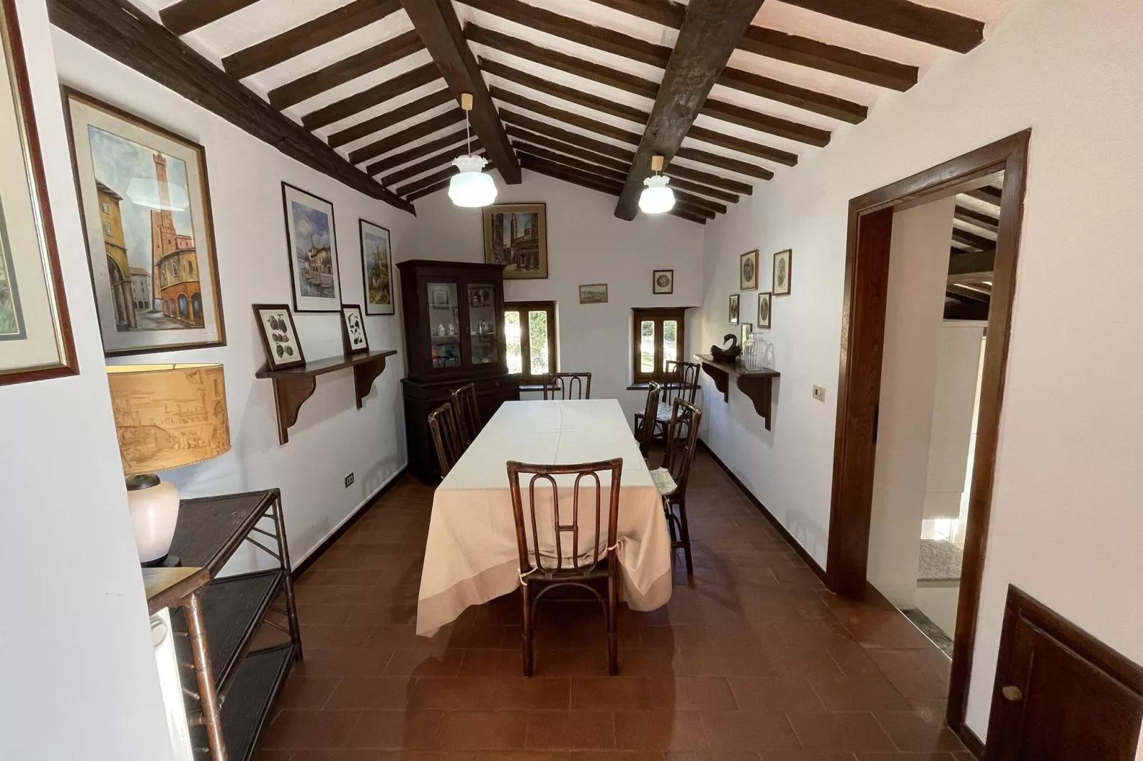 Villa Faggio 8-Dining room