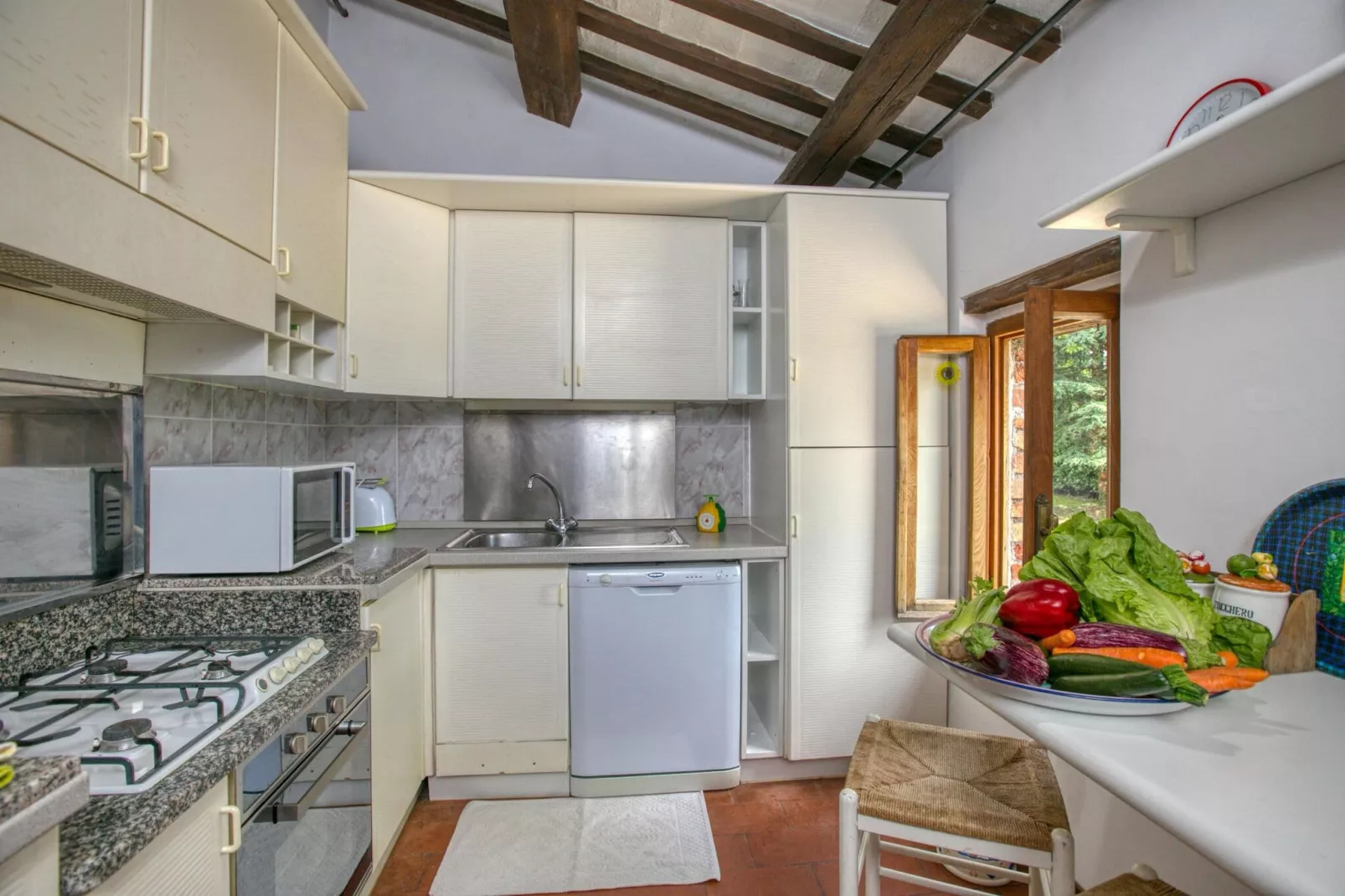 Villa Faggio 8-Kitchen
