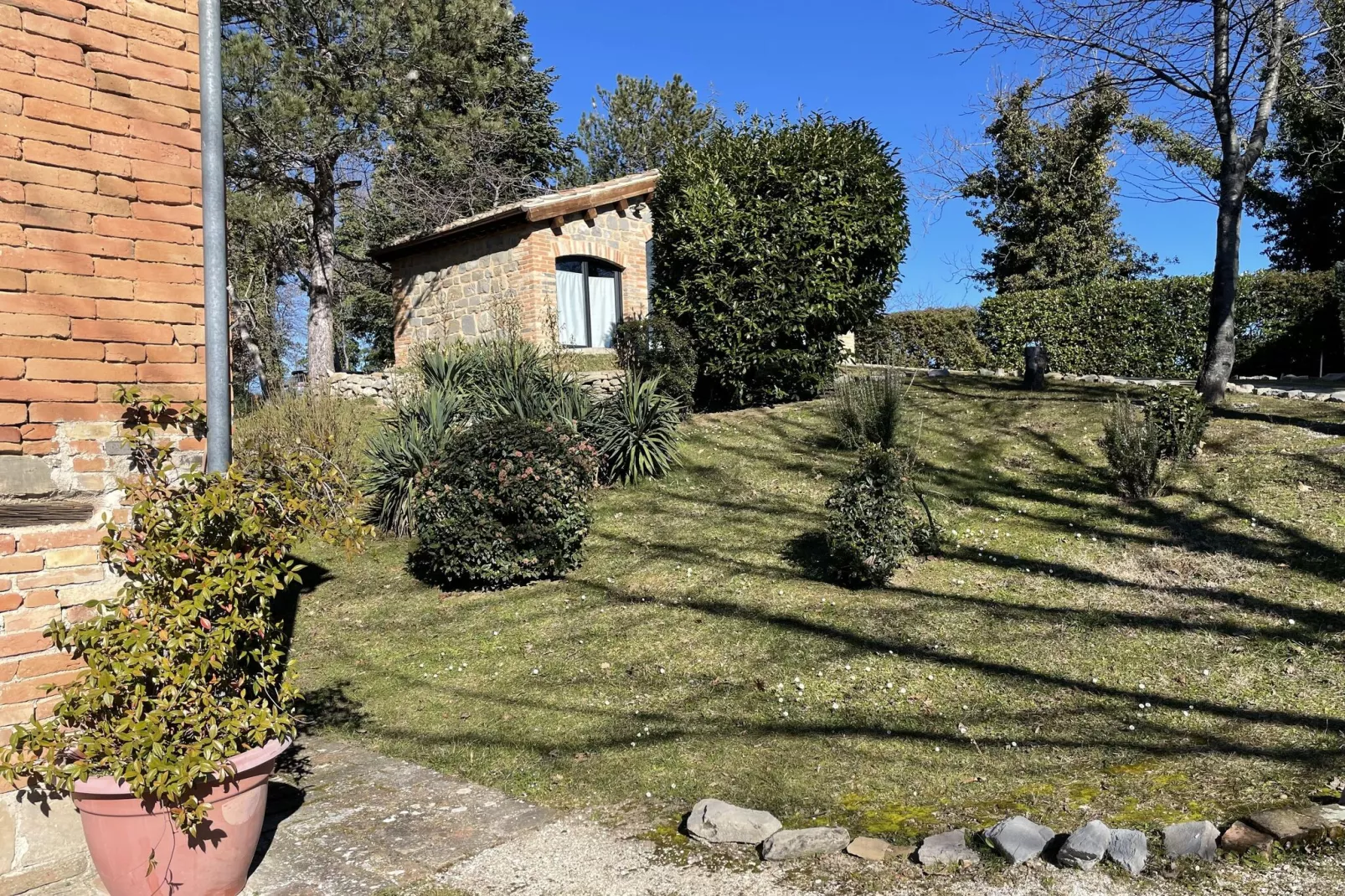 Villa Faggio 8-Gardens summer