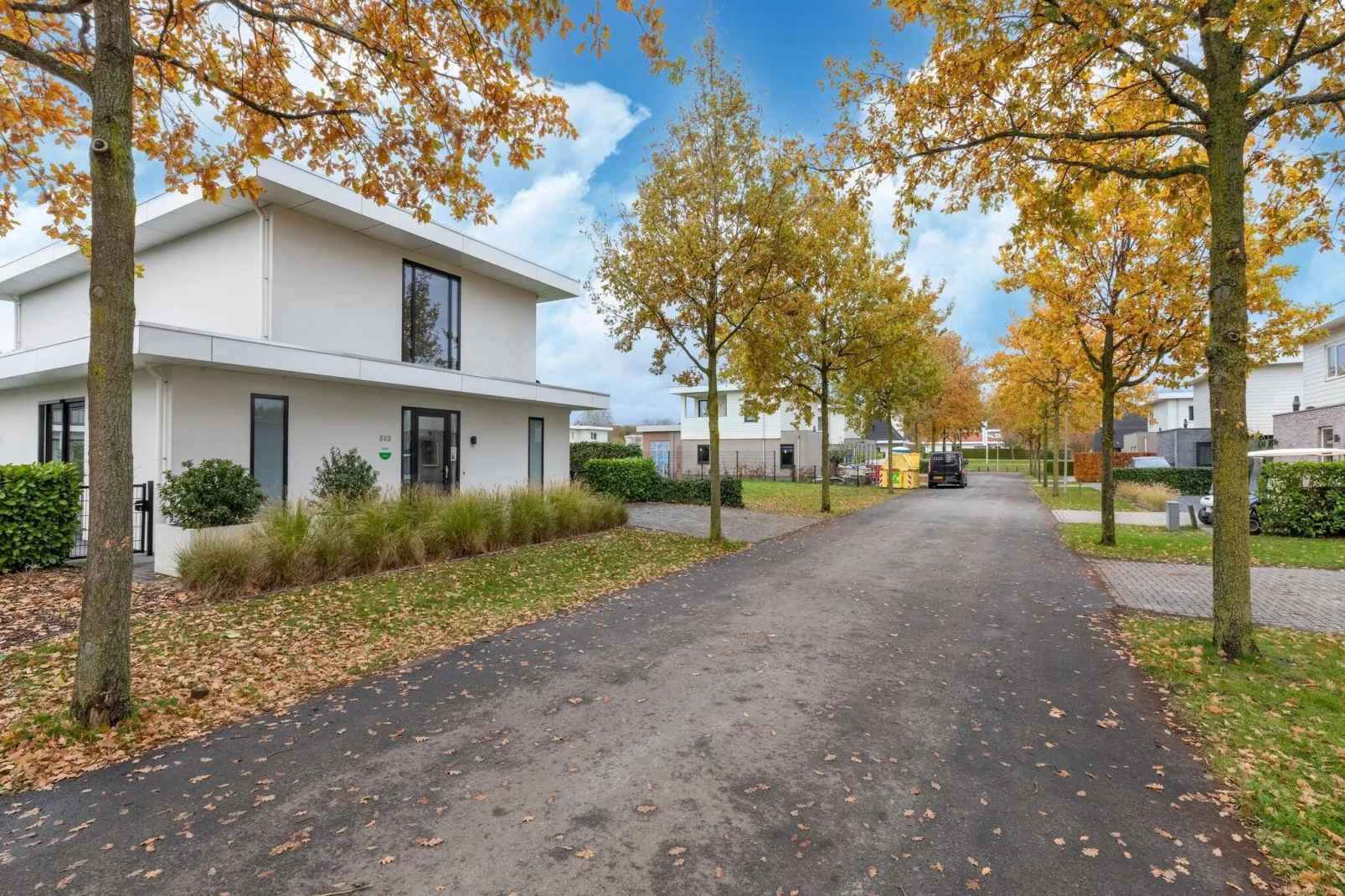 Villa Luxury Harderwijk 243-Exterior summer