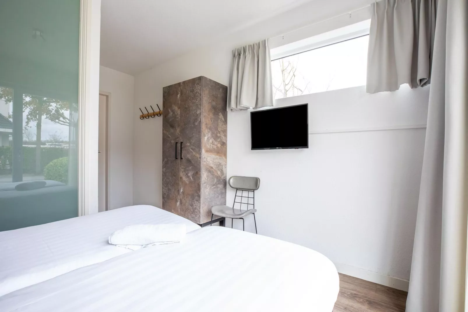 Villa Black & White Harderwijk 209-Bedroom