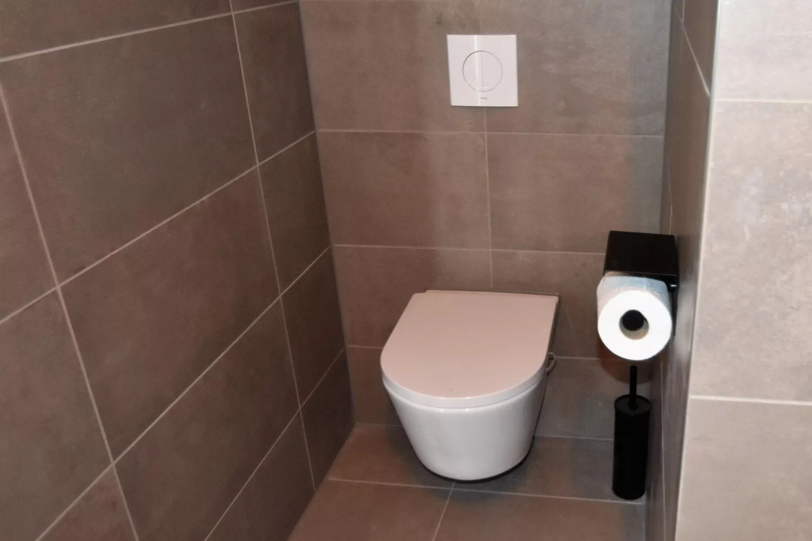 Sub Mari 577-Bathroom