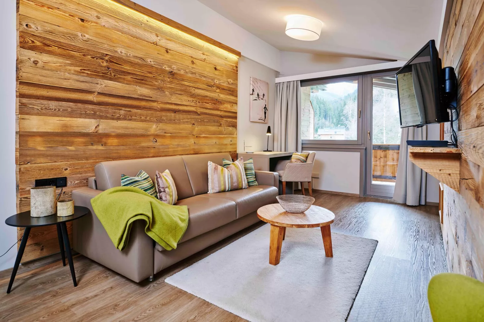 Saalbach Suite 3-Living room