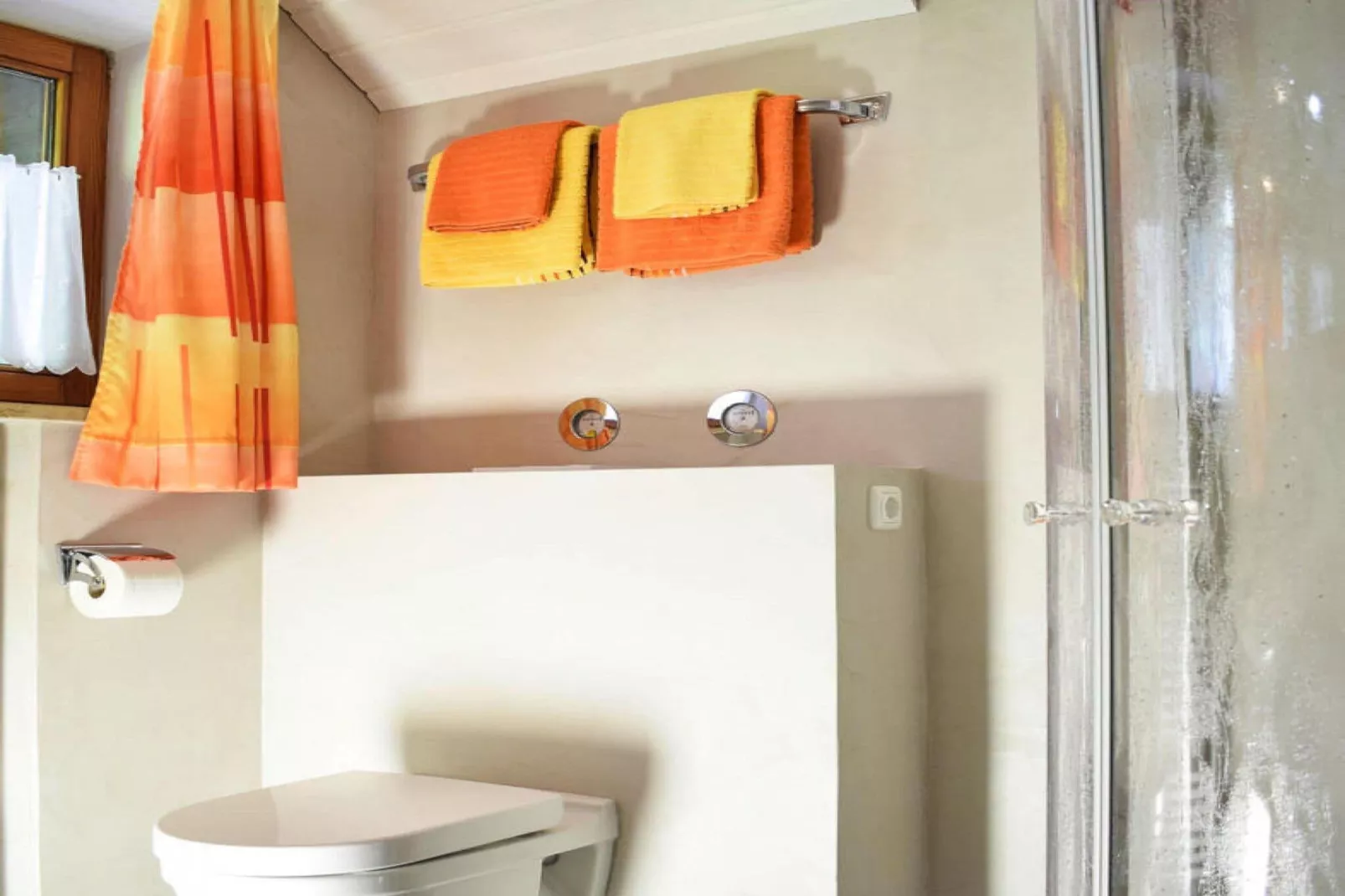 Tonis Apartments 2- 55 qm-Bathroom