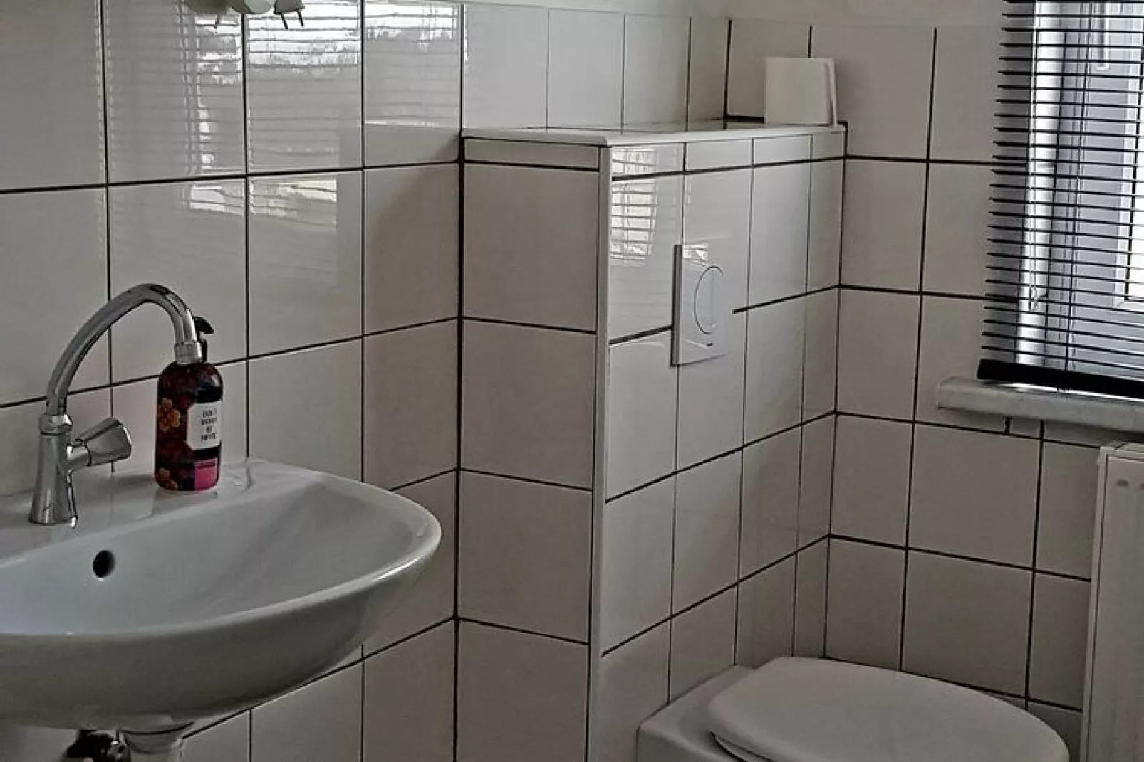 Gasse-Bathroom