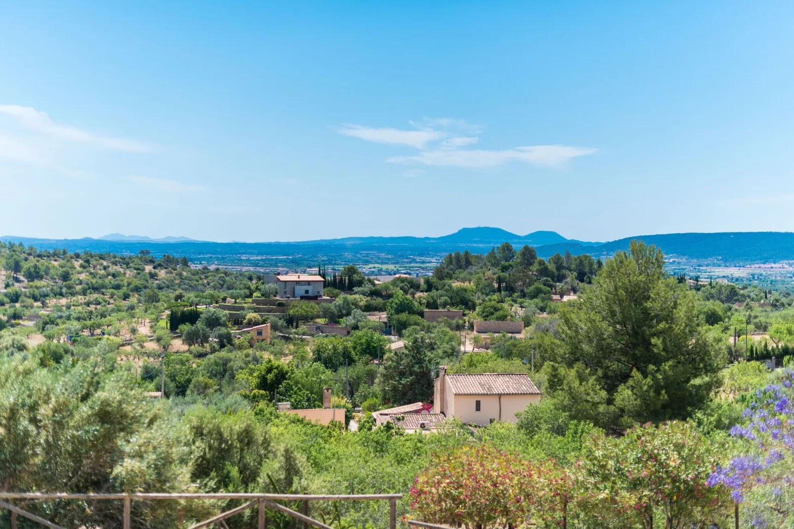 Es Pinar-Exterior summer
