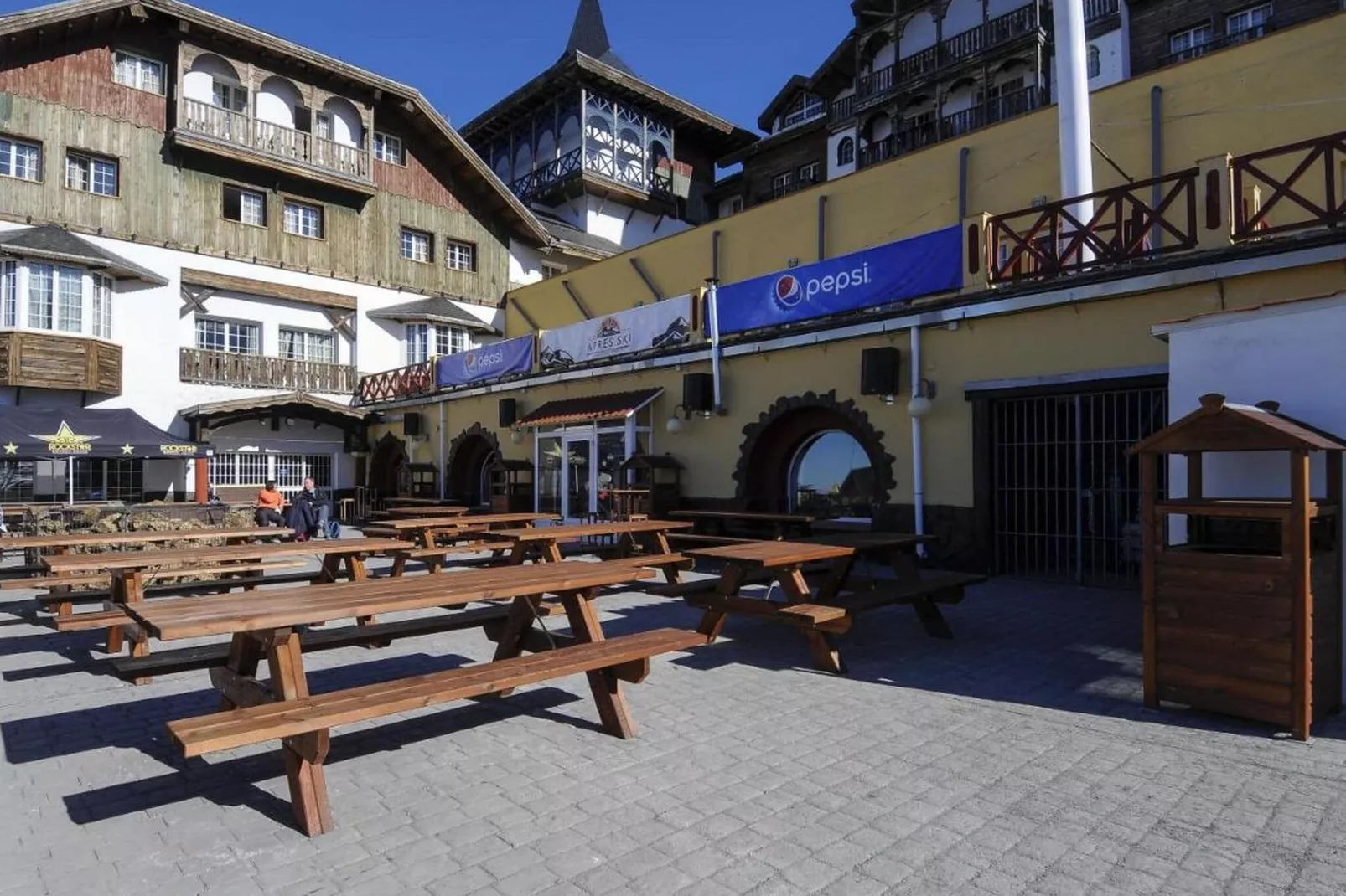 Apartamentos Sierra Nevada-Gebiete Sommer 5 km