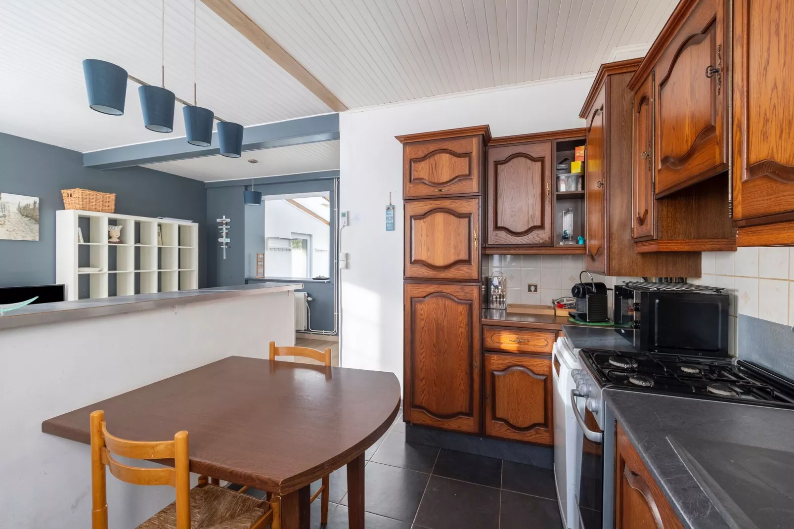 Magnifique maison de vacances pour 6 adultes-Kitchen