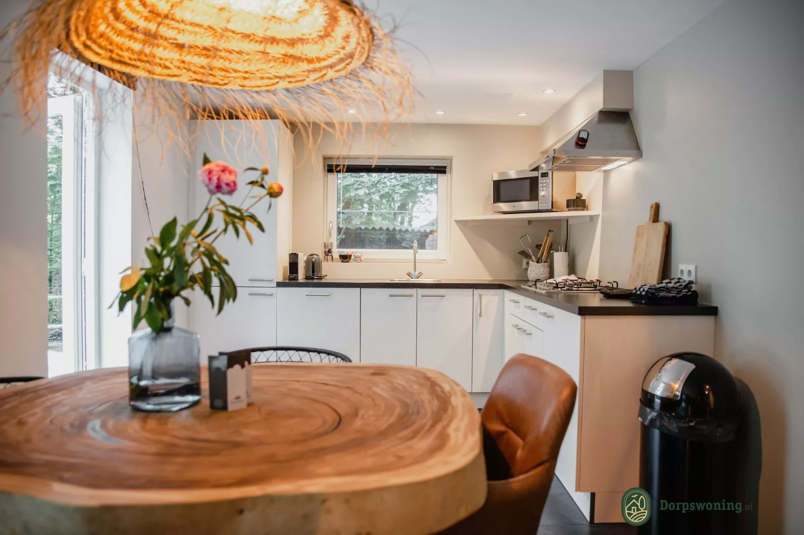 Dorpswoning In het Bos-Dining room