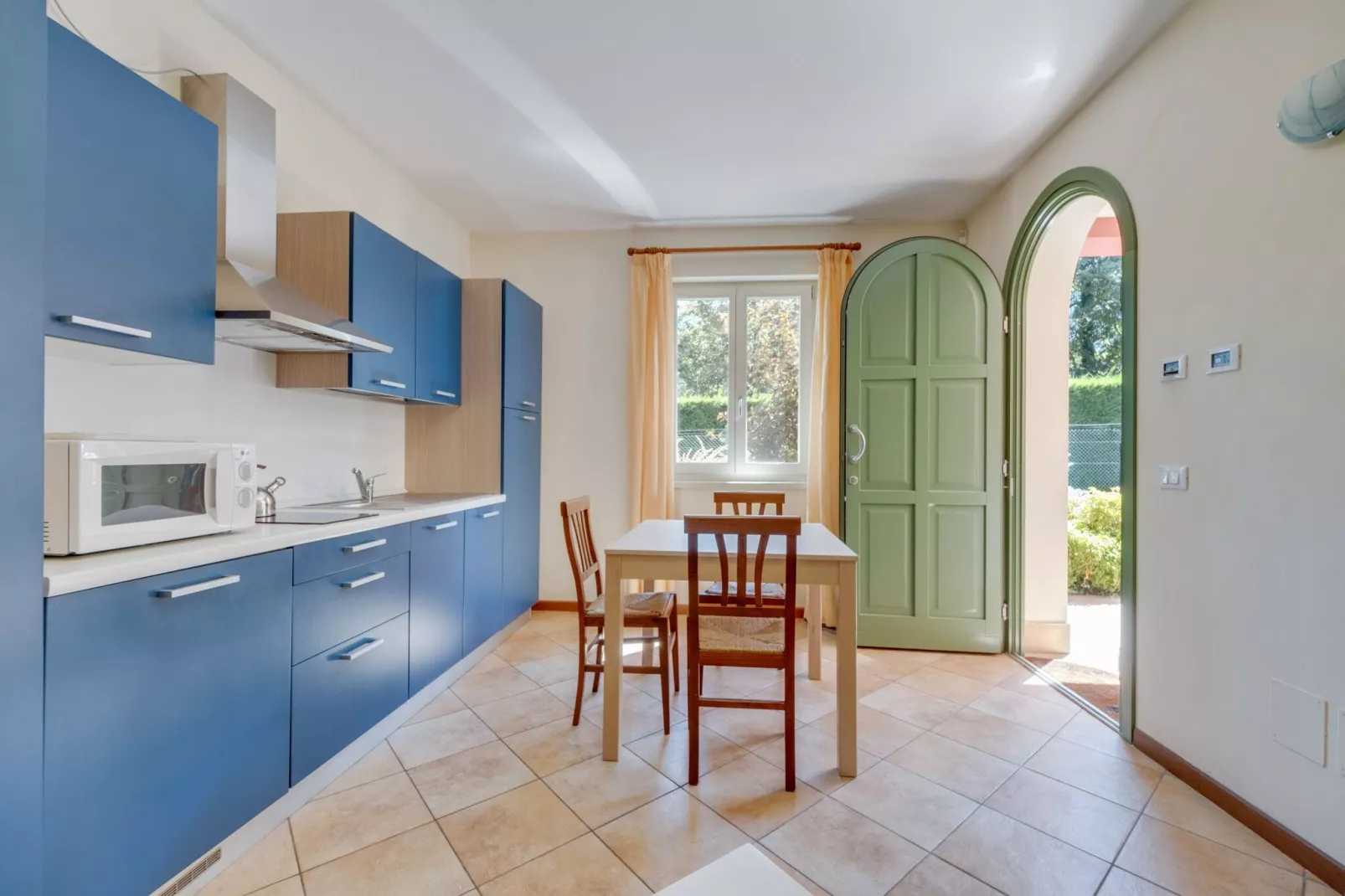 Vico - Large Sweet-Kitchen