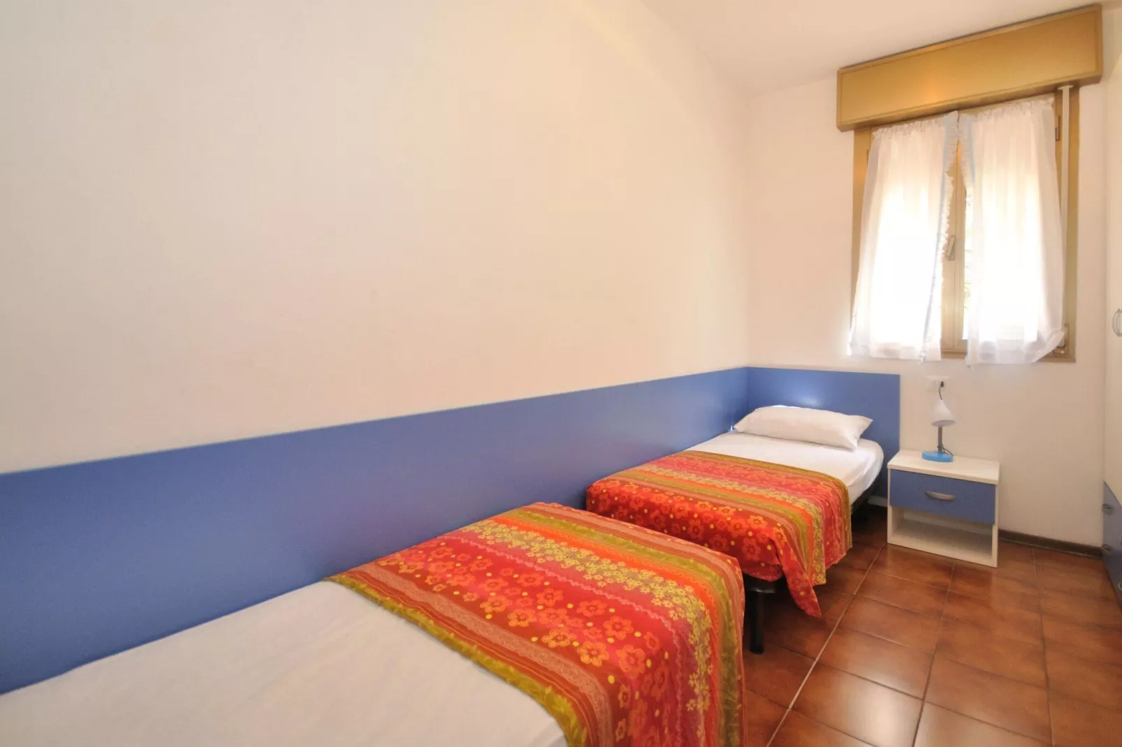 Apartment building Condominio Tiepolo e Tiziano BibioneC 42-Chambre