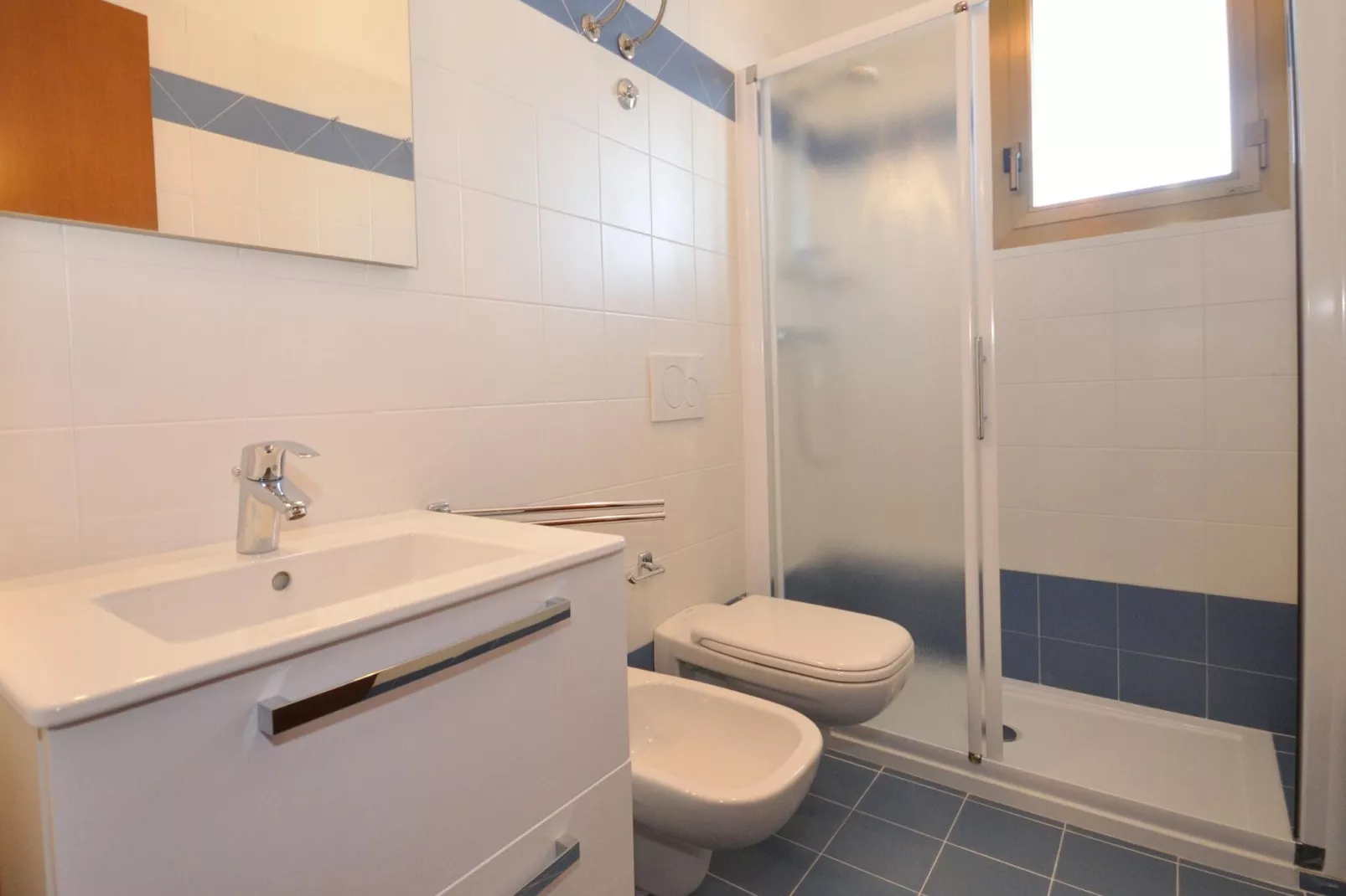 Apartment building Condominio Tiepolo e Tiziano BibioneC 42-Salle de bain