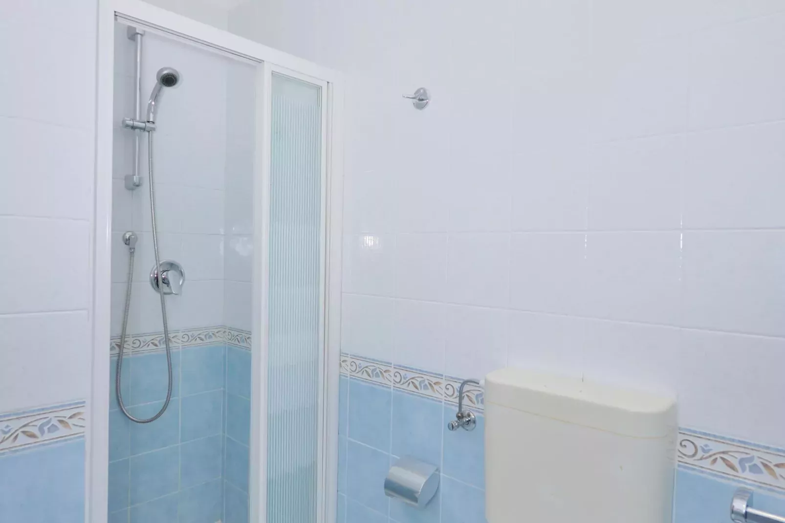 Residence Eurostar, Bibione Spiaggia-B für 5 Pers.-Bathroom