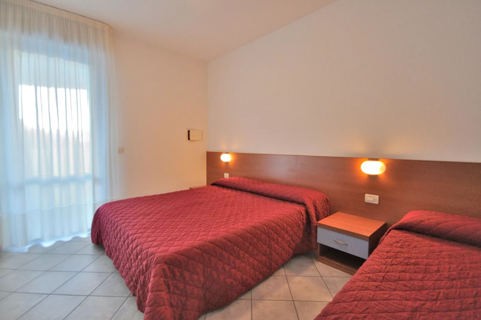 Residence Eurostar Bibione Spiaggia-C-Bedroom