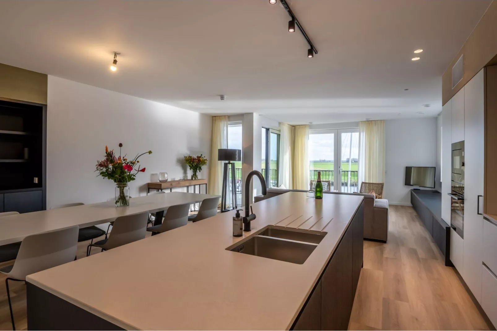 Harbour  2E Loft wellness 6 personen-Kitchen
