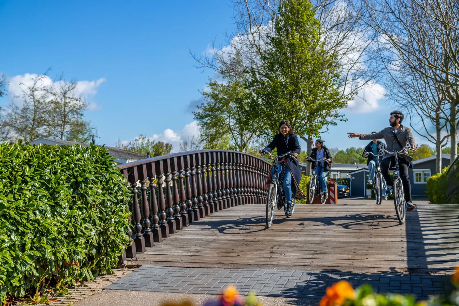 Resort Buitenhuizen 10-Areas summer 1km