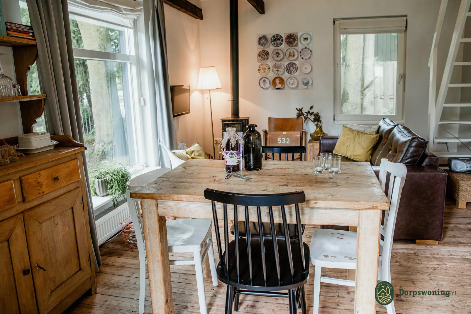 Dorpswoning Het Knusse-Dining room
