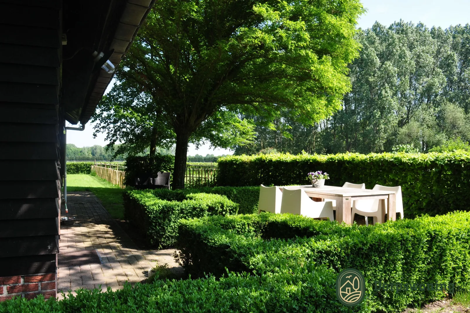 Dorpswoning Het Knusse-Gardens summer